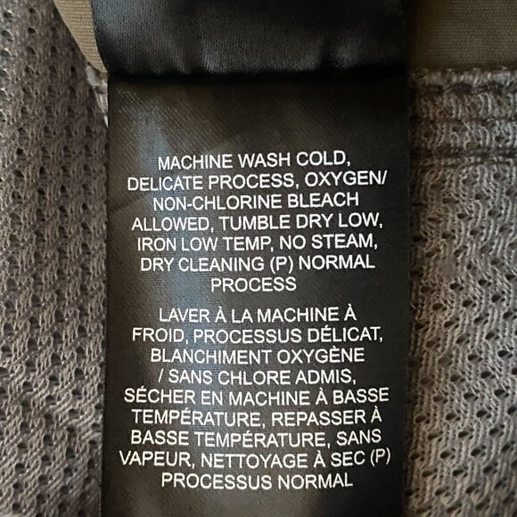 KUHL Renegade Convertible Cargo 30x34 Full Fit Softshell Quick Dry Khaki NWT - Picture 15 of 16